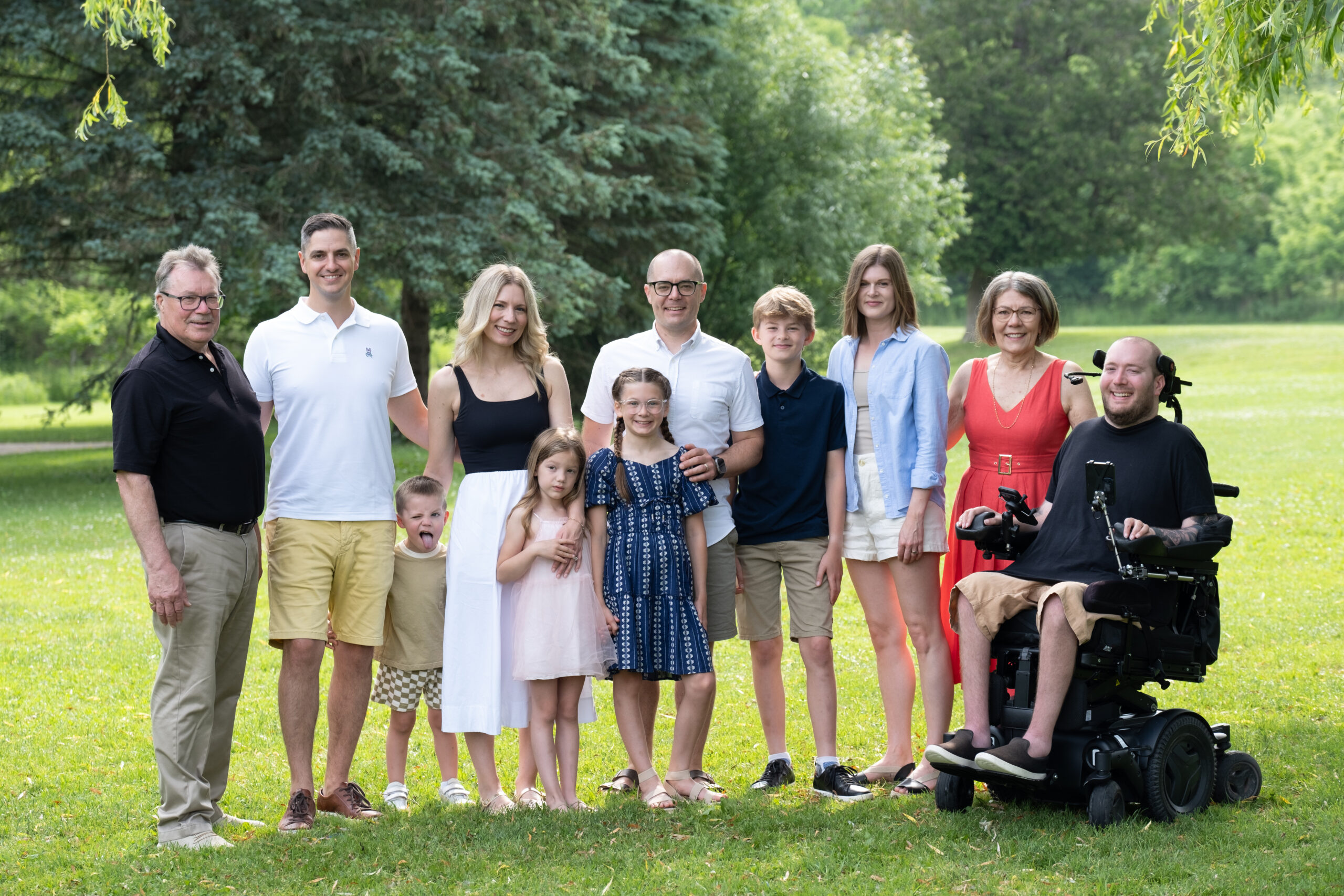 Extended family photography